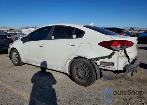2018 Kia Forte Lx z USA, uszkodzony, nr VIN 3KPFK4A71JE231389
